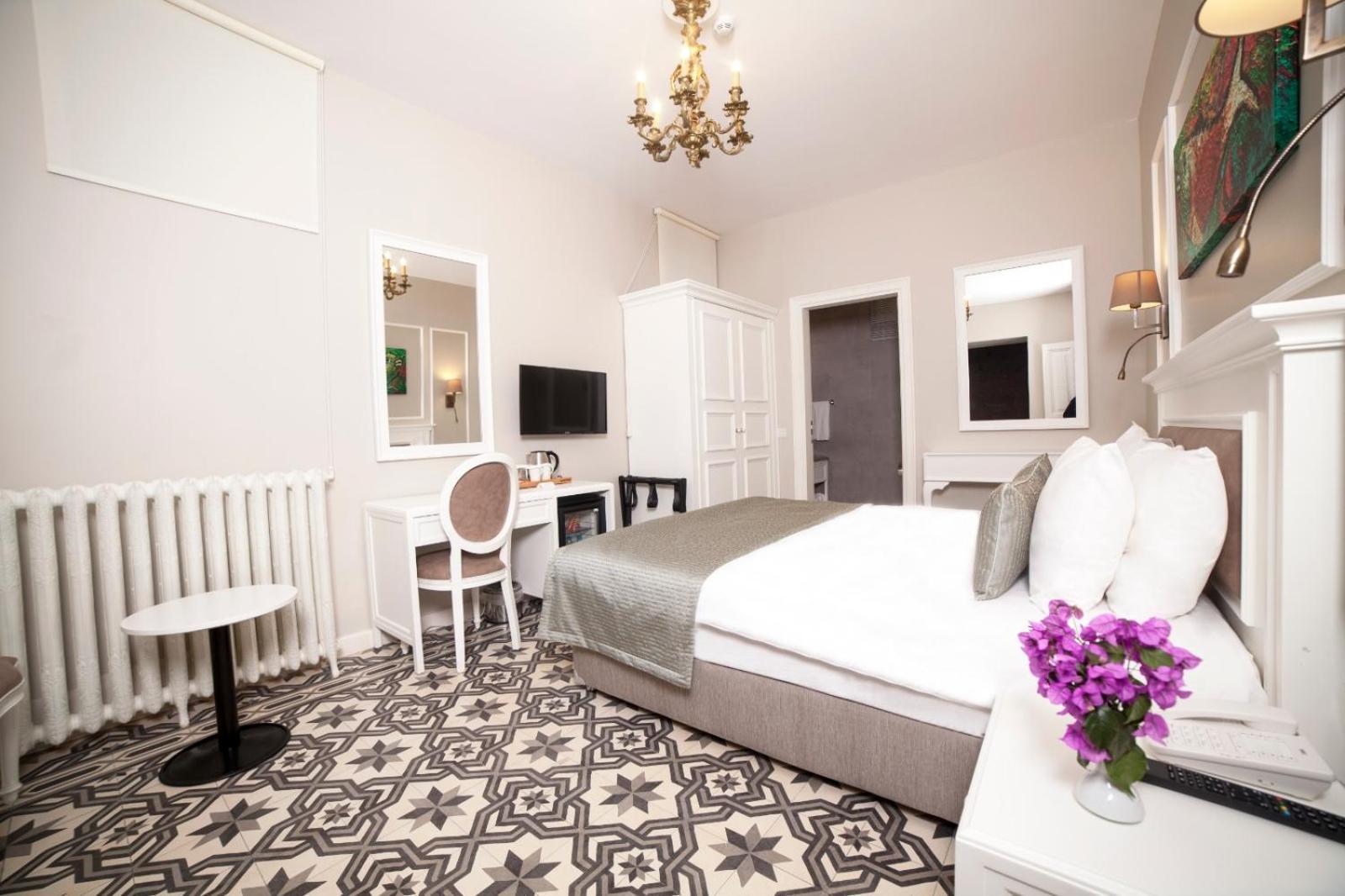 Triada Hotel Büyükada Adalar Habitación foto